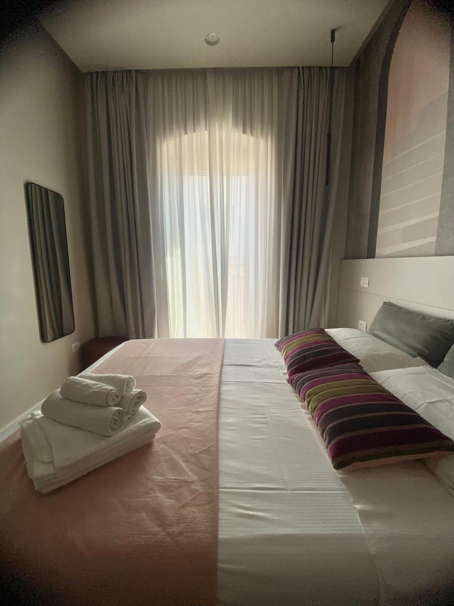 Nonno Nicola Rooms Бари Екстериор снимка